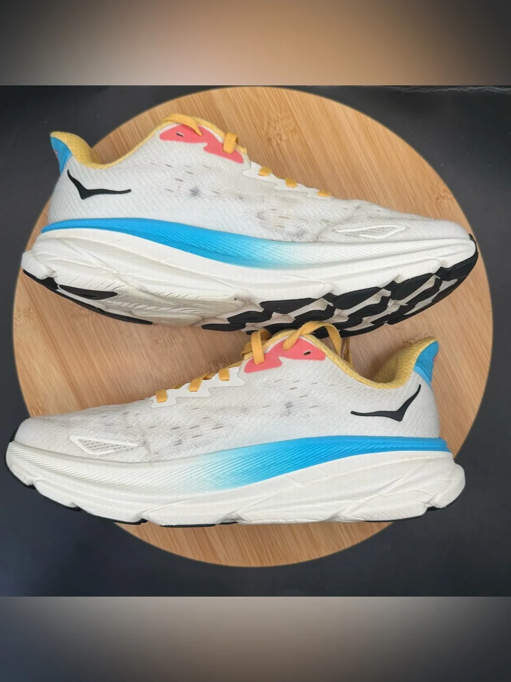 Hoka One One good preowned